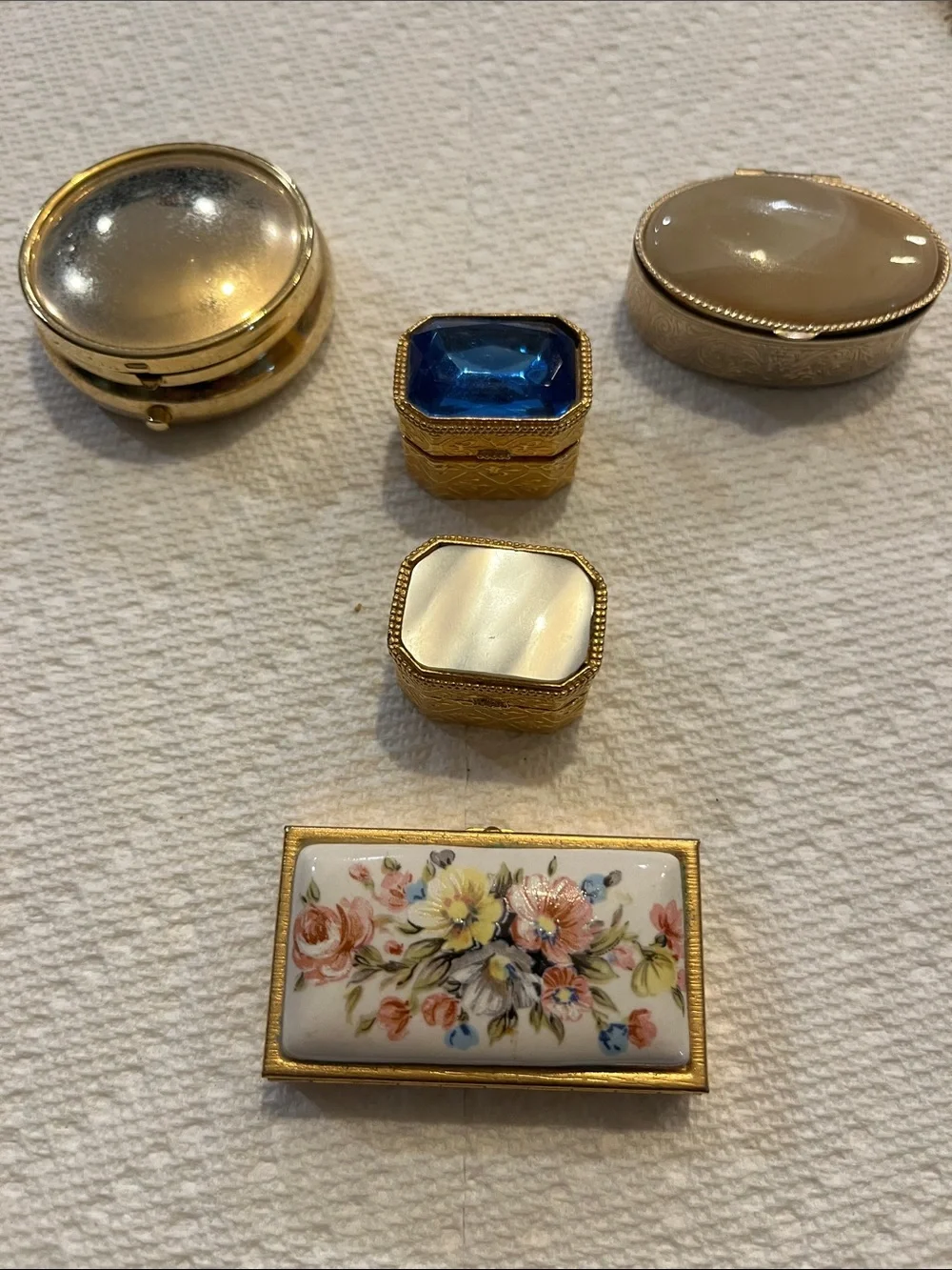 Vintage Gold Tone Trinket pill Boxes with Floral Porcelain Box - Picture 1 of 8